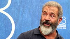 Mel Gibson uvedl na benátském festivalu mimo sout svj nový film Hacksaw...