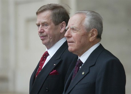 Bývalý italský prezident Carlo Azeglio Ciampi a Václav Havel