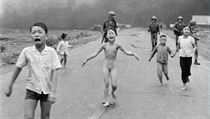 Facebook odvolává cenzuru slavné fotografie z Vietnamu | na serveru Lidovky.cz | aktuální zprávy