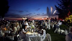 Událost Diner en Blanc se poprvé konala ve Francii tém ped ticeti lety....