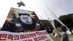 Severokorejtí pebhlíci se chystají vypustit balóny s obími letáky...