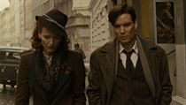 Bod zlomu jsme překonali, v USA Anthropoid vydělal přes 3 miliony dolarů, říká koproducent Ondříček Mezinárodní kooperace. Anna Geislerová a Cillian Murphy ve snímku Anthropoid. | na serveru Lidovky.cz | aktuální zprávy