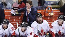 Mike Babcock a kanadsk stdaka hvzd (zleva): Marchand, Crosby, Bergeron a...