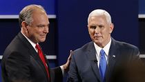 Američtí viceprezidentští kandidáti, demokrat Tim Kaine a republikán Mike Pence. | na serveru Lidovky.cz | aktuální zprávy
