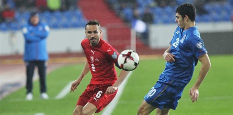 Tomá Sivok v utkání proti Ázerbájdánu.