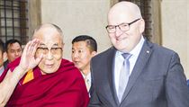 Ministr kultury Daniel Herman se seel s tibetskm duchovnm vdcem dalajlamou.
