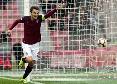 Sparta Praha - 1. FK Píbram. Autor druhého gólu Sparty David Lafata.