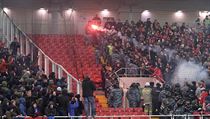 Fanoušci Spartaku Moskva a CSKA Moskva při derby. | na serveru Lidovky.cz | aktuální zprávy