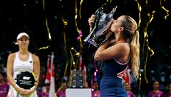 Tenistka Dominika Cibulková slaví titul.
