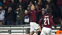 AC Sparta Praha - Hapoel Beer eva, stelci domcch gl Dokal a Lafata slav.