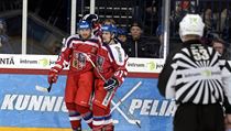 Petr Holík (vpravo) slaví gól s Jakubem Jeřábkem. | na serveru Lidovky.cz | aktuální zprávy