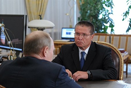 Ruský ministr pro hospodáský rozvoj Alexej Uljukajev na setkání s prezidentem...