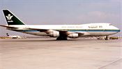 Boeing 747-168B, registrace HZ-AIH, kter se ztil nad Indi.