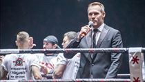 Ondřej Novotný při moderování galavečera thajského boxu Gibu Fight Night 2 v... | na serveru Lidovky.cz | aktuální zprávy
