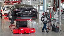 Napříště v Česku? V elektromobilech, které v Kalifornii vyrábí firma Tesla (na... | na serveru Lidovky.cz | aktuální zprávy