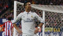 Ronaldova tetí gólová oslava proti Atlétiku Madrid.