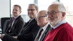 Na slavnostním zahájení přednášek Rudolf Zahradník Lecture Series se sešli... Na slavnostním zahájení přednášek Rudolf Zahradník Lecture Series se sešli...
