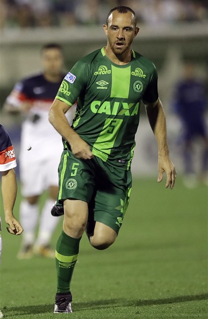 Josemar z Chapecoense.