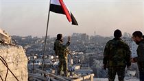 Syrt vojci pzuj po dobyt tvrti Schr na severovchod Aleppa.