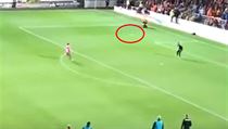 Tommy McKay skóruje, byť má jen jednu nohu. | na serveru Lidovky.cz | aktuální zprávy