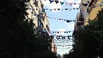 Instalace dámských kalhotek ilustrující počet znásilněných v Jihoafrické... | na serveru Lidovky.cz | aktuální zprávy