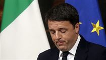 Italský premiér Matteo Renzi po těžké porážce v nedělním referendu podá demisi. Italský premiér Matteo Renzi po těžké porážce v nedělním referendu podá demisi.