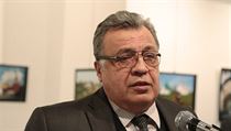 Ruský velvyslanec Andrej Karlov při otevření výstavy pořádané v Ankaře ruským... | na serveru Lidovky.cz | aktuální zprávy