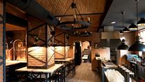 Interiér nového minipivovaru s restaurací ve Slaném. | na serveru Lidovky.cz | aktuální zprávy