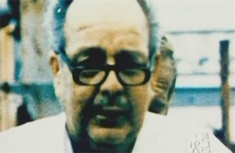 Peter Siems, 65 let, byl zavradn v ervnu 1990 na cest z floridskho...