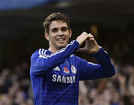 Fotbalista Chelsea Oscar.