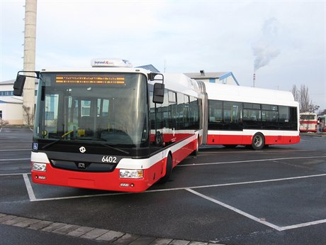 Autobus praského dopravního podniku (ilustraní).