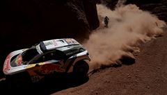 Rallye Dakar se zúastují automobily i motocykly.