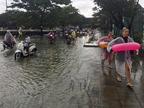 Rozsáhlé záplavy na jihu Thajska