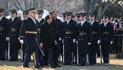 Prezident Barack Obama a francouzsk prezident Franois Hollande kr kolem...