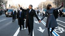 Prezident a prvn dma bhem prvodu po Pennsylvania Avenue.