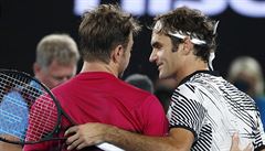 výai Stan Wawrinka a Roger Federer po semifinále Australian Open, které...