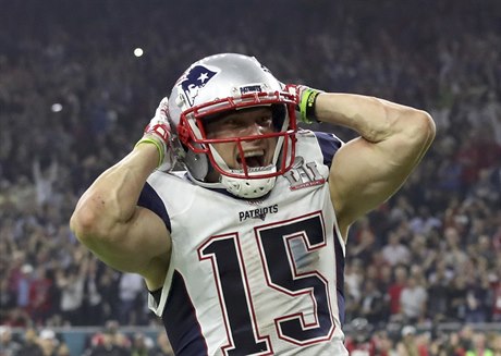 Patrioti vyhráli svj pátý Super Bowl v prodlouení.