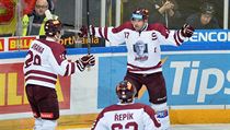HC Sparta Praha - Piráti Chomutov. Radující se domácí - leva Petr Vrána, Michal... | na serveru Lidovky.cz | aktuální zprávy