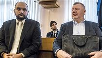 Jaroslav Kubiska (vlevo) se pustil do boje s lobbistou Ivem Rittigem (vpravo) a... Jaroslav Kubiska (vlevo) se pustil do boje s lobbistou Ivem Rittigem (vpravo) a...