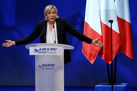 Marine Le Penová bhem kampan v Nantes
