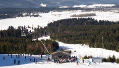 V provozu nebyla akorát erná sjezdovka Jitka a snowpark, jinak byly vechny...