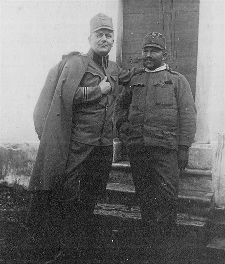 Jan Evangelista Eybl (18821968) jako vojenský kaplan rakousko-uherského pího...