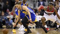 Rozehrávač Golden State Warriors Stephen Curry během zápasu s Washigtonem. | na serveru Lidovky.cz | aktuální zprávy