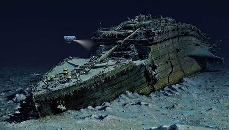 Model expedice k vraku nejvtí zaoceánské lodi Titanicu z dílny spolenosti...