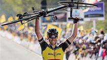 Belgičan Philippe Gilbert slaví vítězství v závodu Kolem Flander, do cíle došel... | na serveru Lidovky.cz | aktuální zprávy