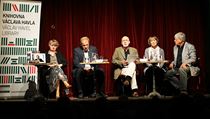 Kest knihy Vclav Havel o divadle v roce 2012. Zleva: Anna Freimanov,...