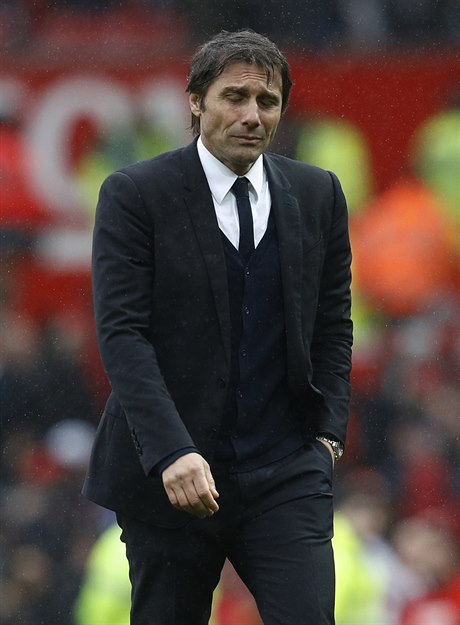 Manchester United vs. Chelsea: zklamaný manaer hostí Antonio Conte.