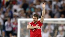 Xabi Alonso se lou s fanouky Bayernu a vlastn karirou v evropskch...