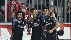 Cristiano Ronaldo (uprosted) slaví gól v zápase Bayern Mnichov vs. Real Madrid.