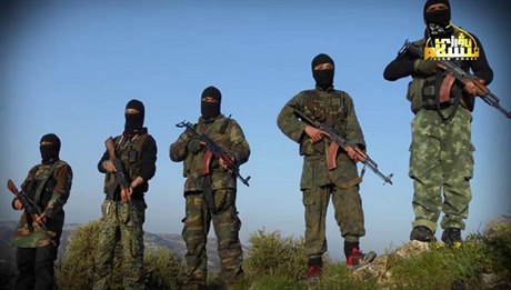 lenové Turkistánské islamistické strany v Sýrii.